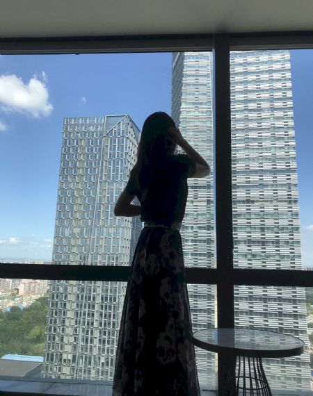 女友与青梅竹马_国语迅雷下载