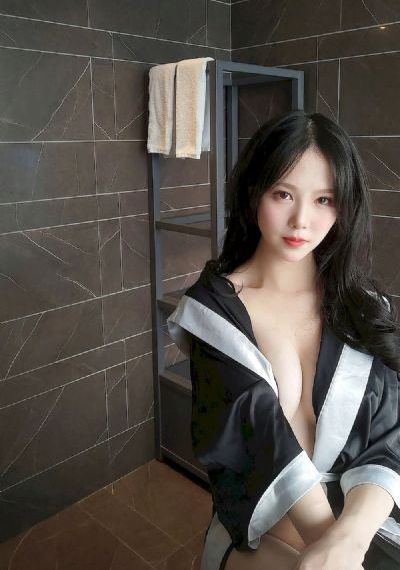 《女教师》佐山爱电影_720韩国电影在线观看