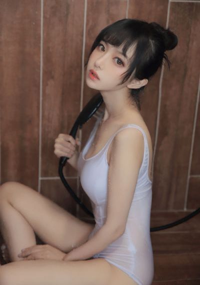 日本老人三级在线观看_1080在线视频播放