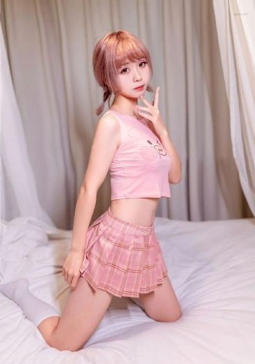公公和两个儿媳妇_720在线播放